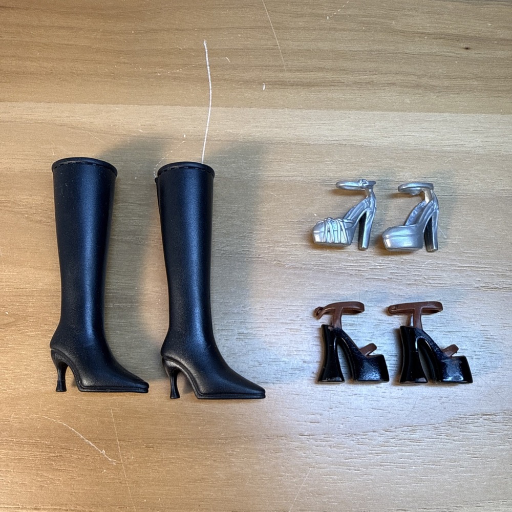 VTG Bundle Miniature 3 Pairs Barbie Bratz Fashion Doll Shoes Boots Black Silver